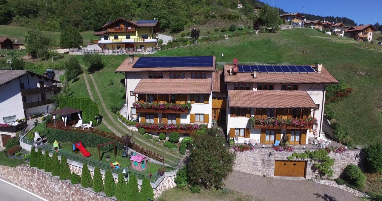Residence Ronchi モルヴェーノ エクステリア 写真